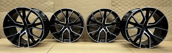 Felgi Audi Q8 SQ8 10J x 22 ET21 4M8601025Q / AQ 5x112 - 5