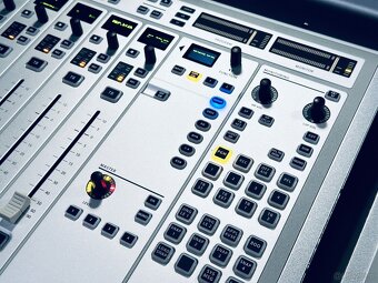 STUDER ONAIR 1500 - (Price: 1600 EUR) - 5