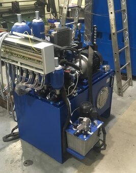 TOS Hulín SKIQ 20 CNC - Tokarka karuzelowa Jednostojakowa - 5