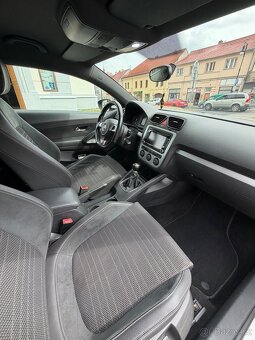Volkswagen Scirocco 1.4 tsi 118 kW - 5