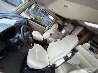 Sprzedam kampera Eura Mobil Integra Line - 5