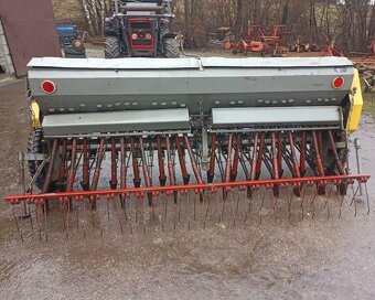 Siewnik zbożowy Poznaniak na wąskim kole - 5