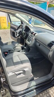 Volkswagen Touran 2.0 tdi automat stan bardzo dobry. - 5
