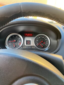 Sprzedam renault Clio - 5