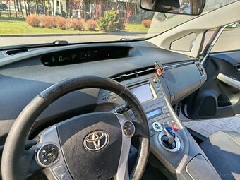 Sprzedam Toyota Prius 3. - 5