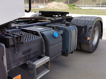 Sprzedam ciągnik siodłowy RENAULT C 520 DTI 13 E6 z hydrau - 5