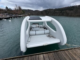 Składana łódź elektryczna Electricat 450 – dla 6 osób - 5