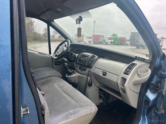 Renault trafik 2004r 1.9 dti 9 osobowy - 5