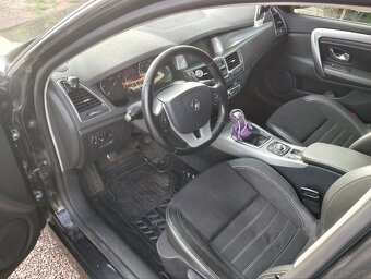 Renault Laguna III Liftback - 5