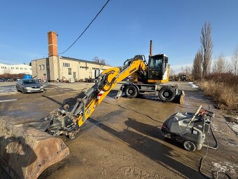 Liebherr 916 Compact - 5
