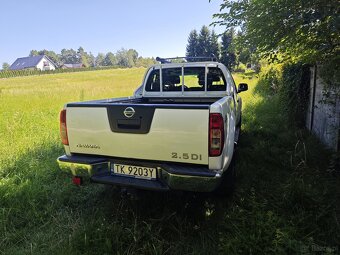 Nissan Navara 2.5 4x4 Diesel 190KM | Podniesione zawieszenie - 5