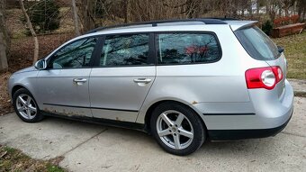 Volkswagen Passat kombi B6 2.0 tdi - 5