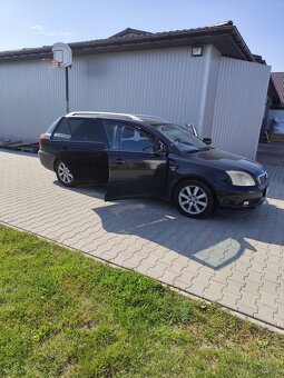 Sprzedam Toyota Avensis II 2005 - 5