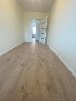 3 pokoje, 61,07m2, I piętro, balkon, po remoncie,Staszica - 5