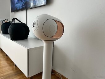 Devialet Phantom GOLD - (Price: 2400 EUR) - 5