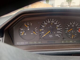 Sprzedam W124 - 5