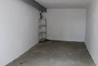 Wynajmę Garaż w Centrum ul Królowej Jadwigi 10 Super LOKALIZ - 5