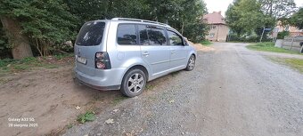 vw touran 2.0 tdi bmm dsg 7 miejsc - 5
