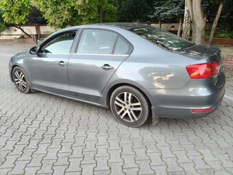JETTA 1.6 DIESEL SPRAWNA OKAZJA DO POPRAWEK - 5