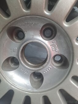Kola do audi a4b7 z deklami w bdb stanie - 5