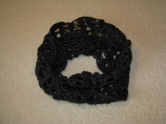 Ażurkowy szal – komin w kolorze ciepłego grafitu - 5