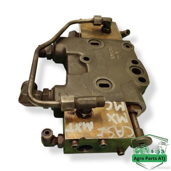 Sekcja rozdzielacza 322281A2 VICKERS MCD-6619  Case MX 100 - 5