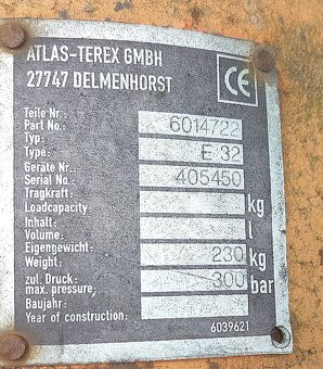 Hydrauliczny chwytak dwuszczękowy - 5