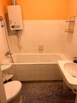 Dwupokojowe mieszkanie w doskonałej lokalizacji w śródmieści - 5