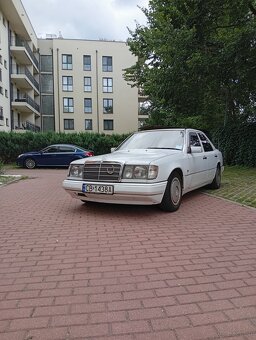 Mercedes-Benz W124 - 5