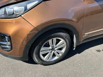 Kia Sportage 2.0 CRDi 4x4 - 5