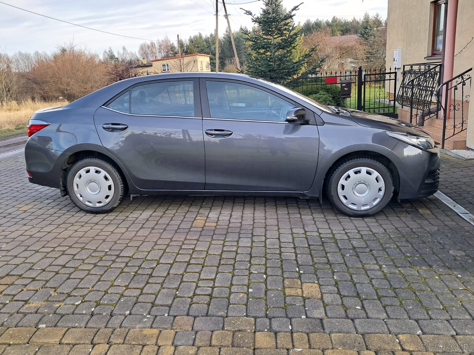 Sprzedam samochód - 6