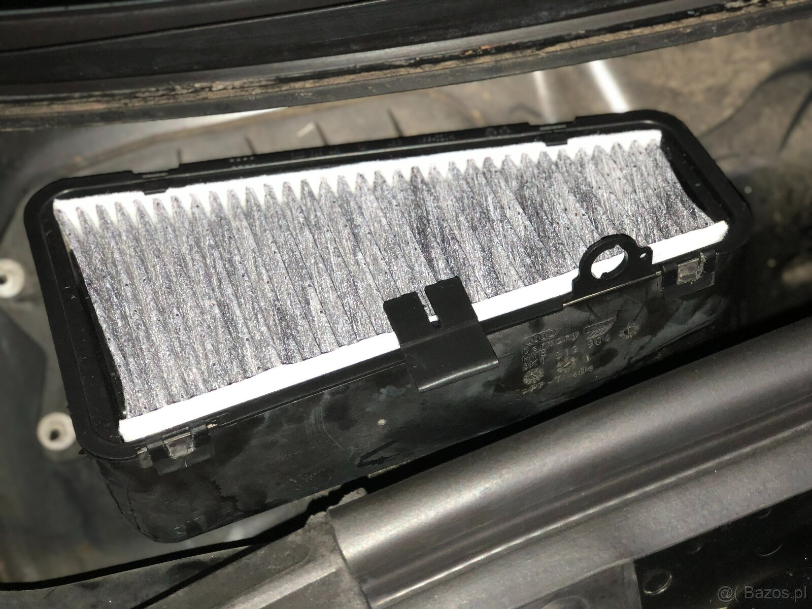 Zewnętrzny filtr powietrza do klimatyzacji Audi A4 B8 - 6