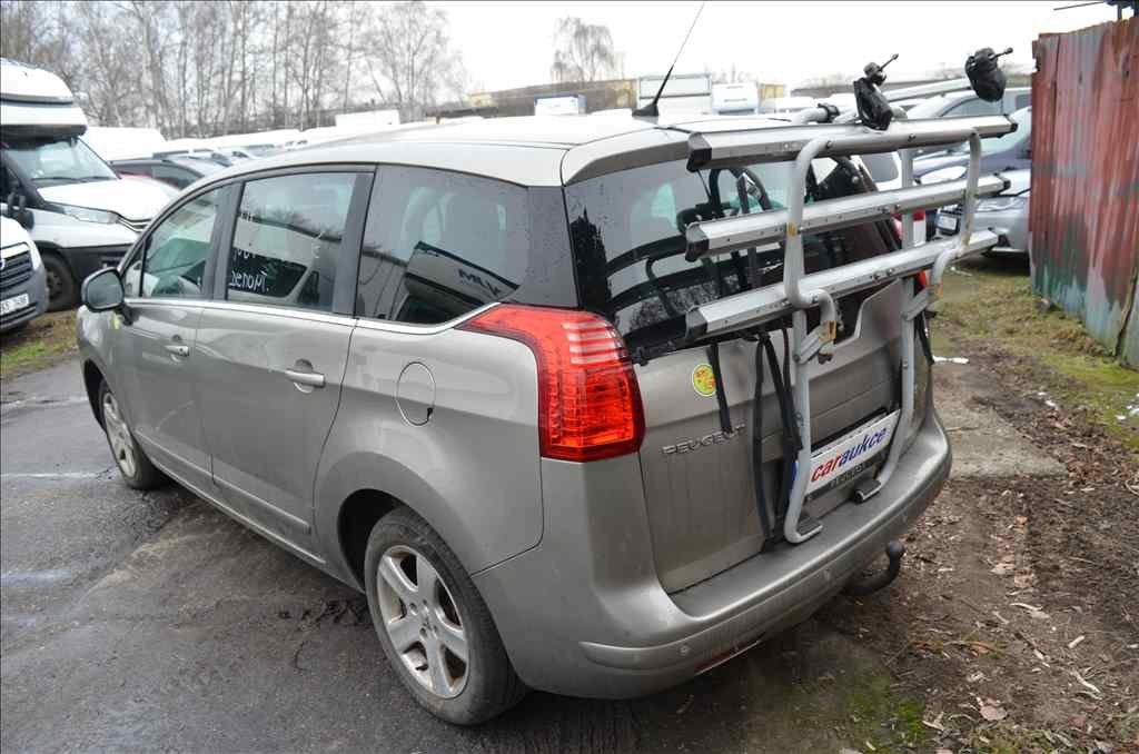 Peugeot 5008 1,6 THP, 2010, 122 tys. km - 6