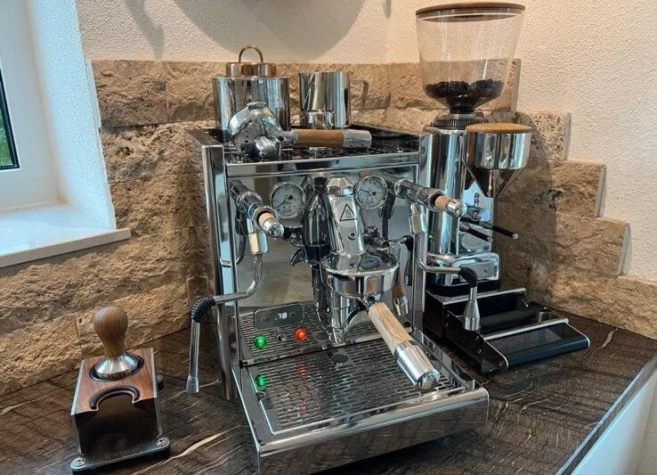 Ekspres do kawy ECM z młynkiem ECM i akcesoriami - 6