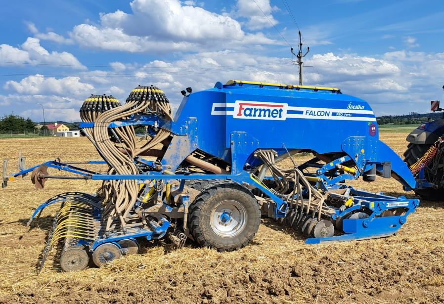 Ciągnik 270 KM z RTK i siewnikiem 6 m GRATIS +SectionControl - 6