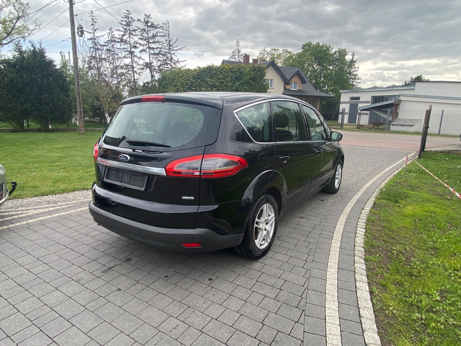 7 osobowy Titanium Tempomat 2.0 benzyna 145 koni - 6