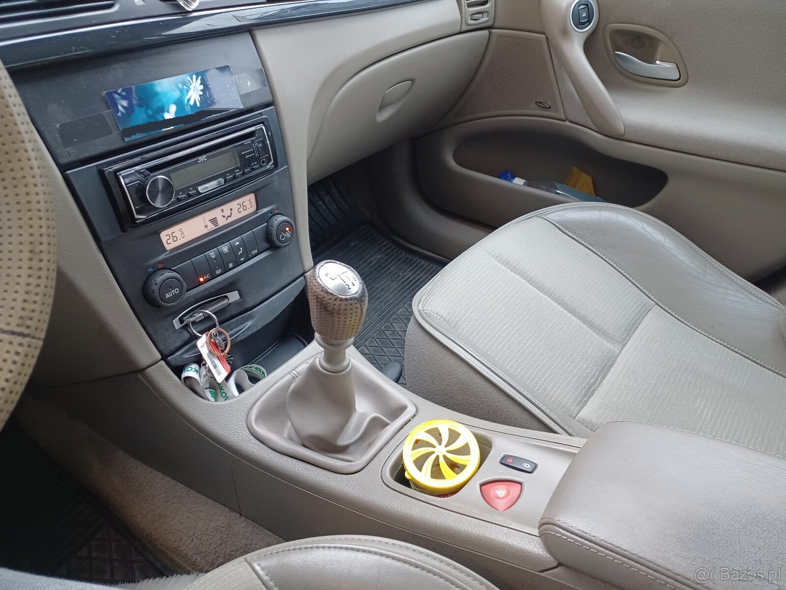 Renault Laguna II w wersjii delux 1,9 DCI - 6