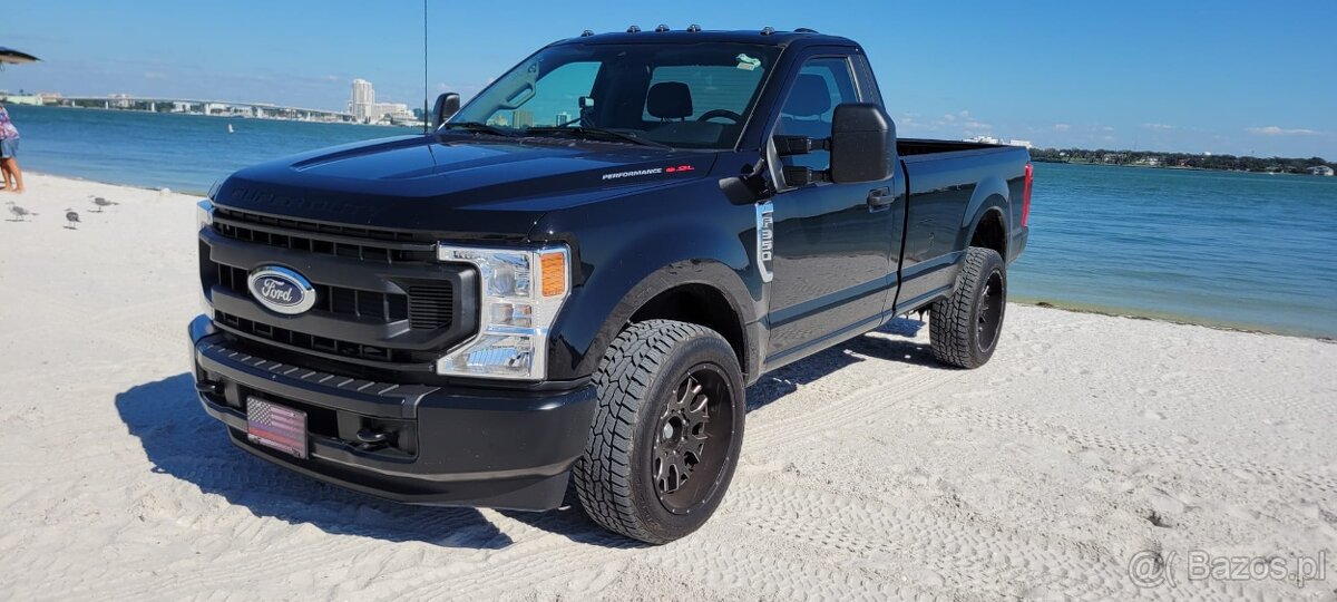 Volkswagen Ogórek, Rolls Royce, Mustang, Volvo, Triumph - 6