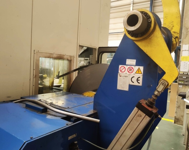 prasa LE 400 C - komplet. linia - 6