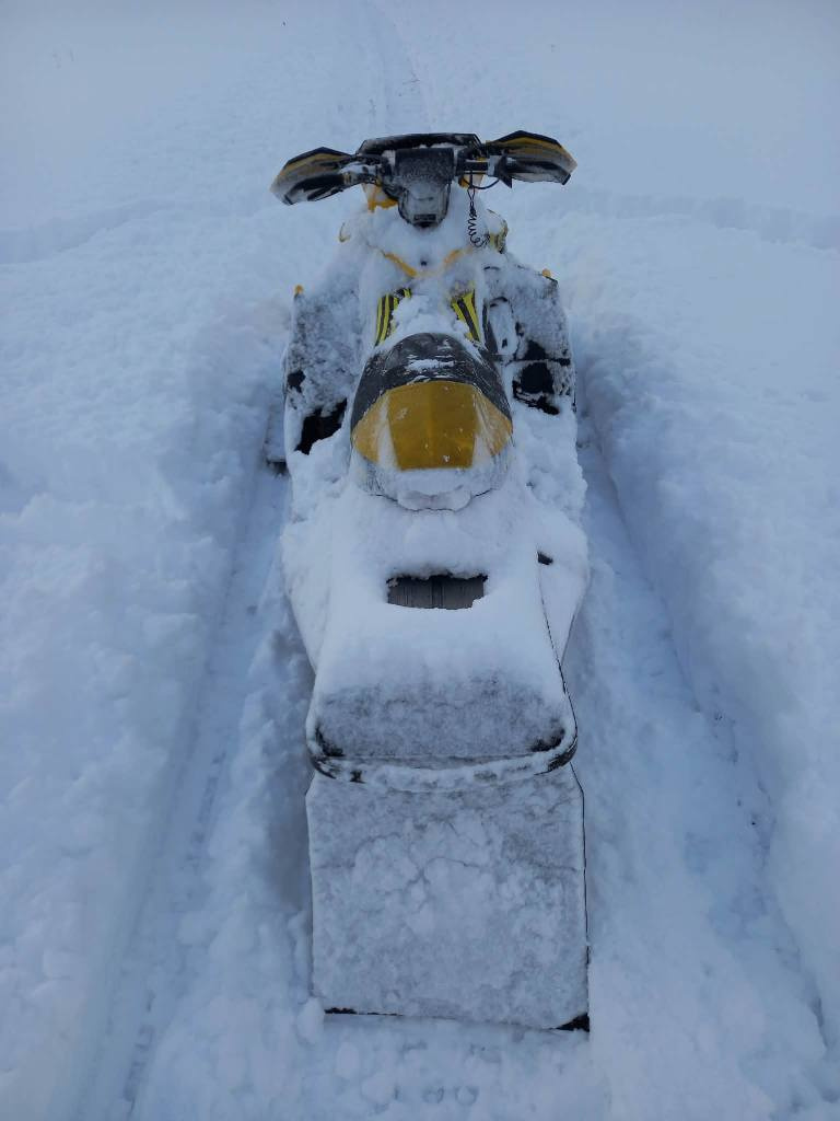 skuter śnieżny Ski-Doo RS 600 - 6