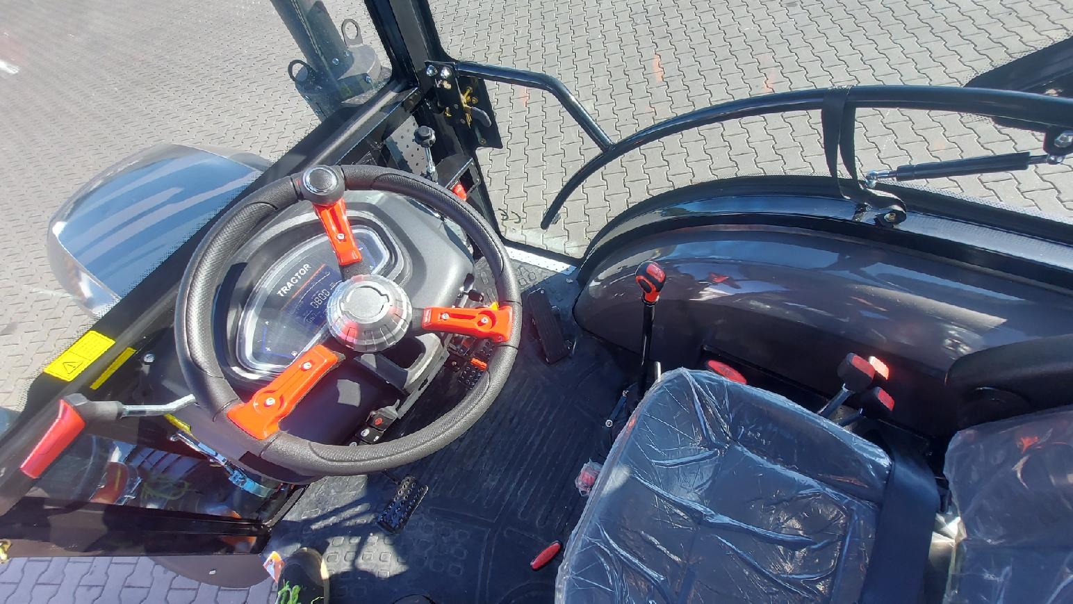 Ciągnik JINING AW504 z tablicą rejestracyjną stanu - 6