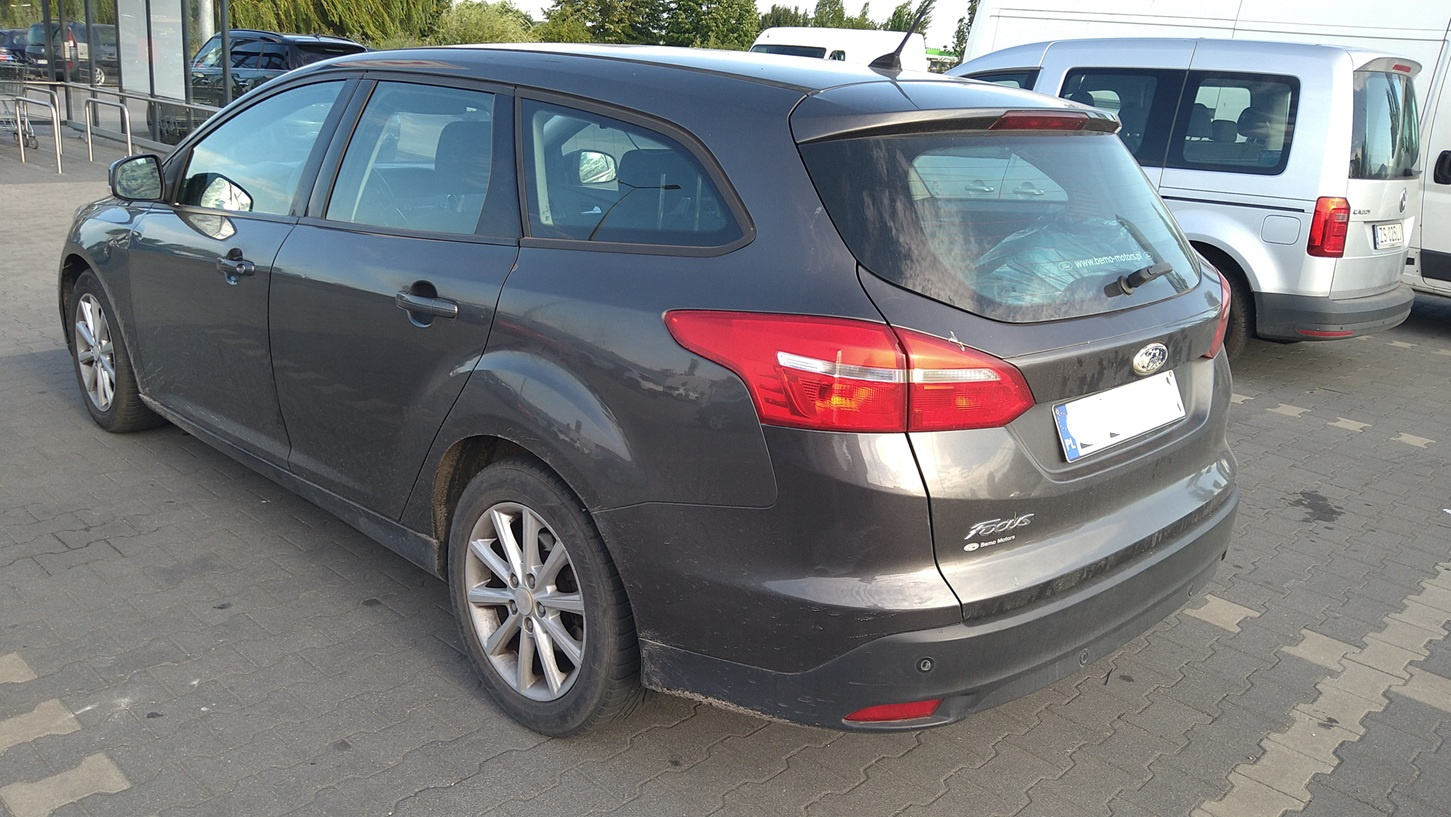 ford focus 1.6 benzyna 2016r kombi - 6