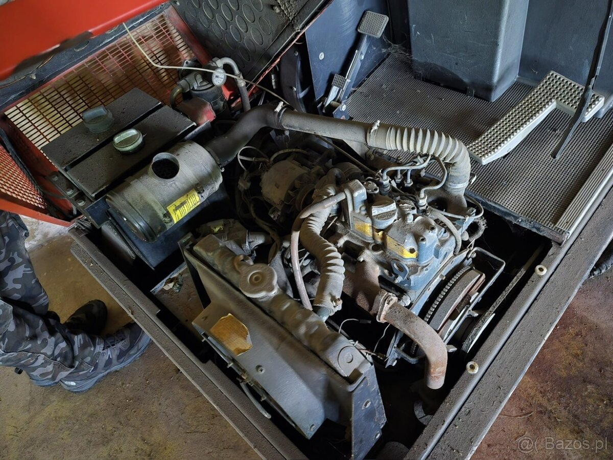 Odkurzacz zamiatarka HAKO - 6