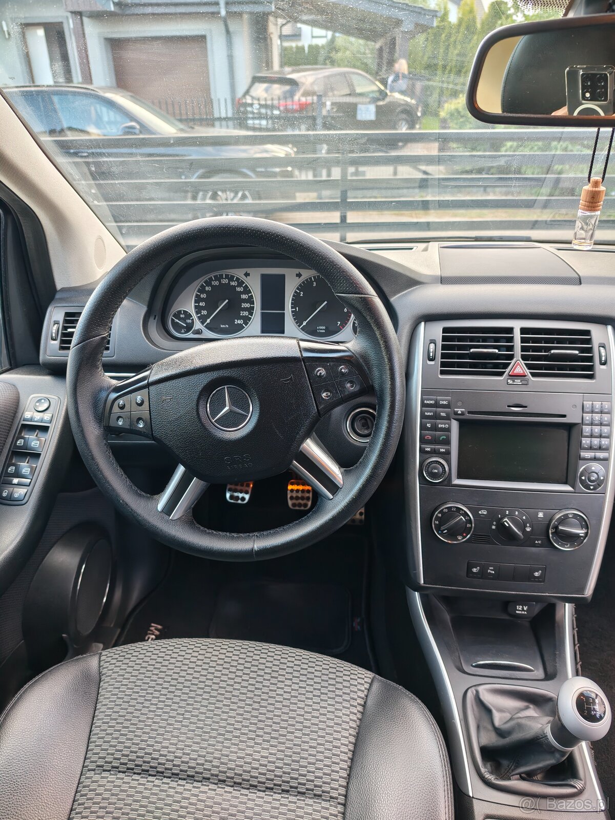 Sprzedam Mercedesa B w245 - 6