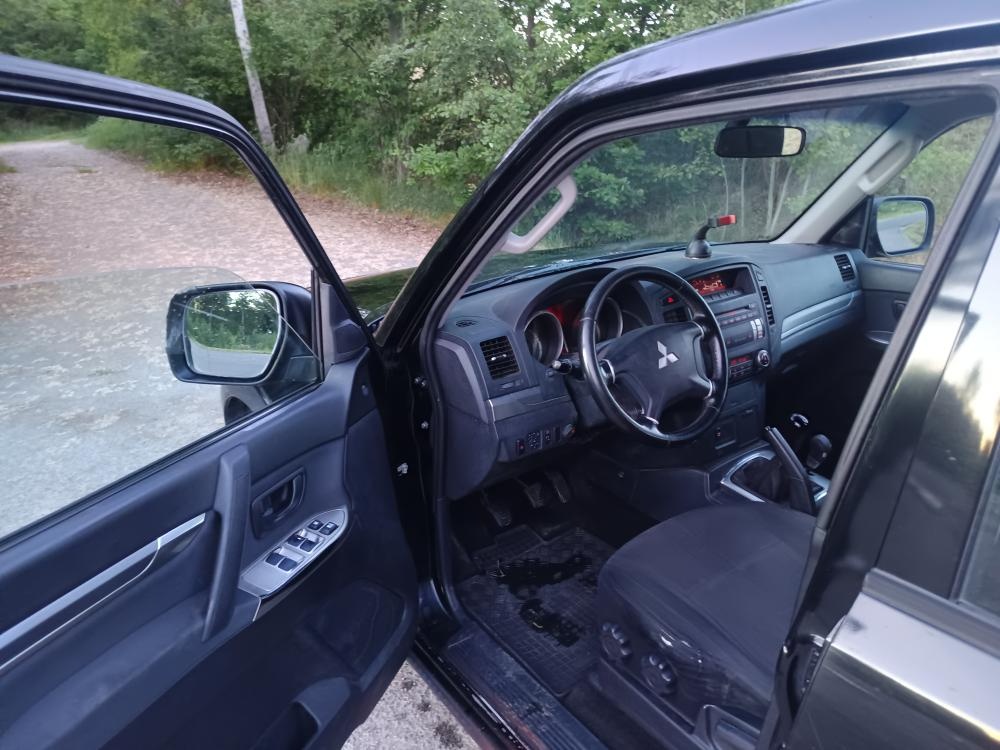 Mitsubishi Pajero V80 3.2 Di-D 142 Kw r.v 2012 - 6
