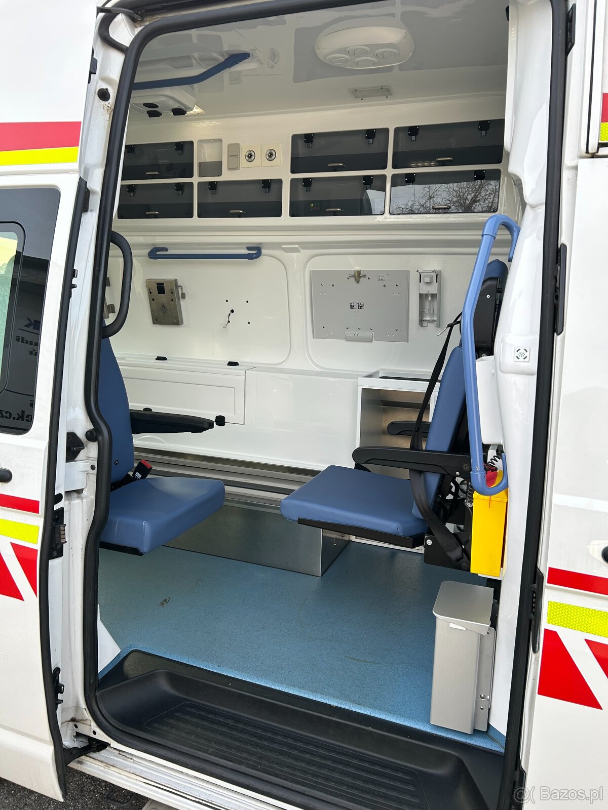 VW T6.1 - 2.0 TDI Ambulas / Karetka DSG - 4x4 - 6