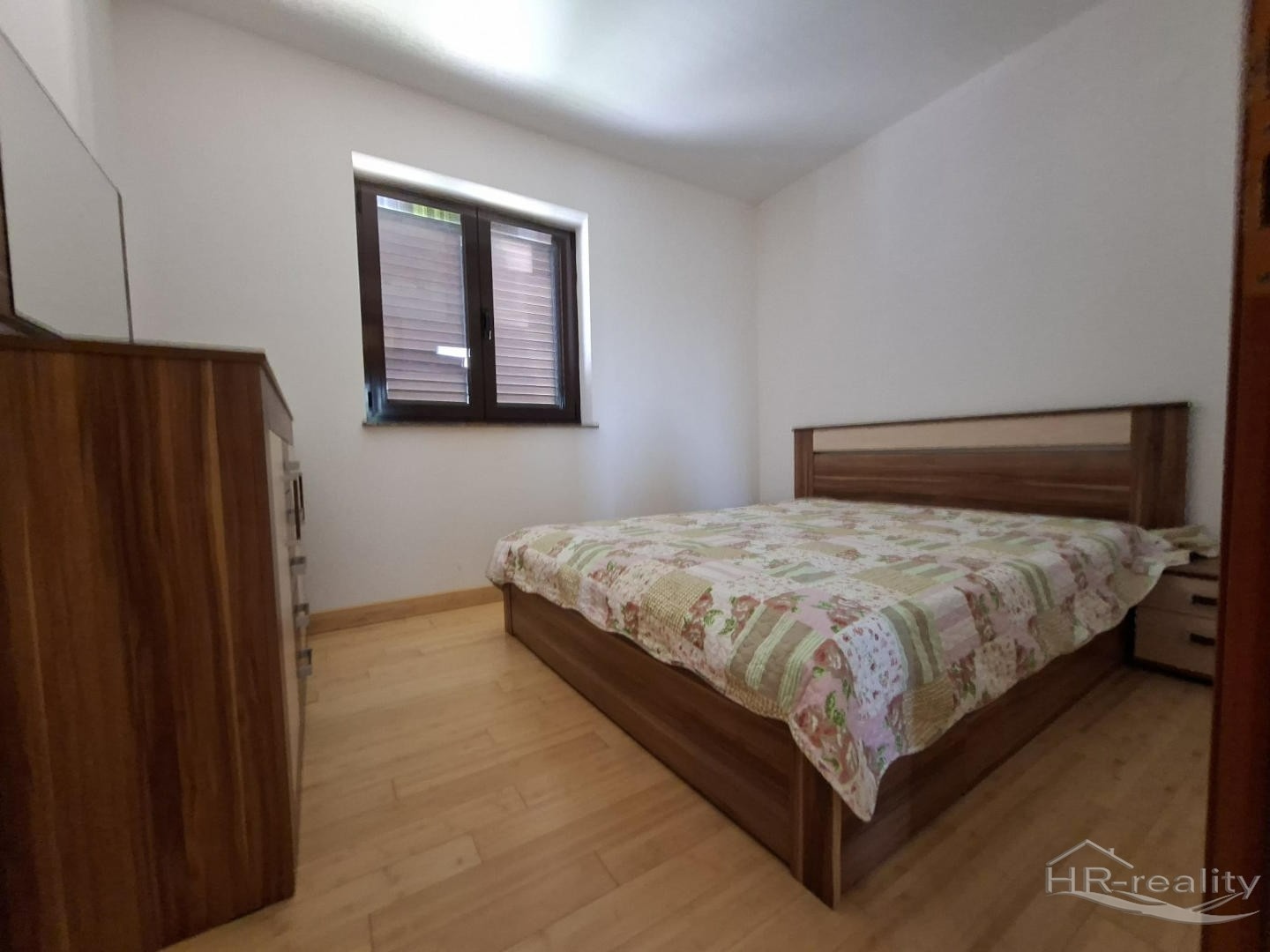 Stara Novalja - umeblowany apartament zaledwie 200m od plaży - 6