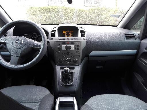 Opel Zafira-Polecam 7 osobowy - 6
