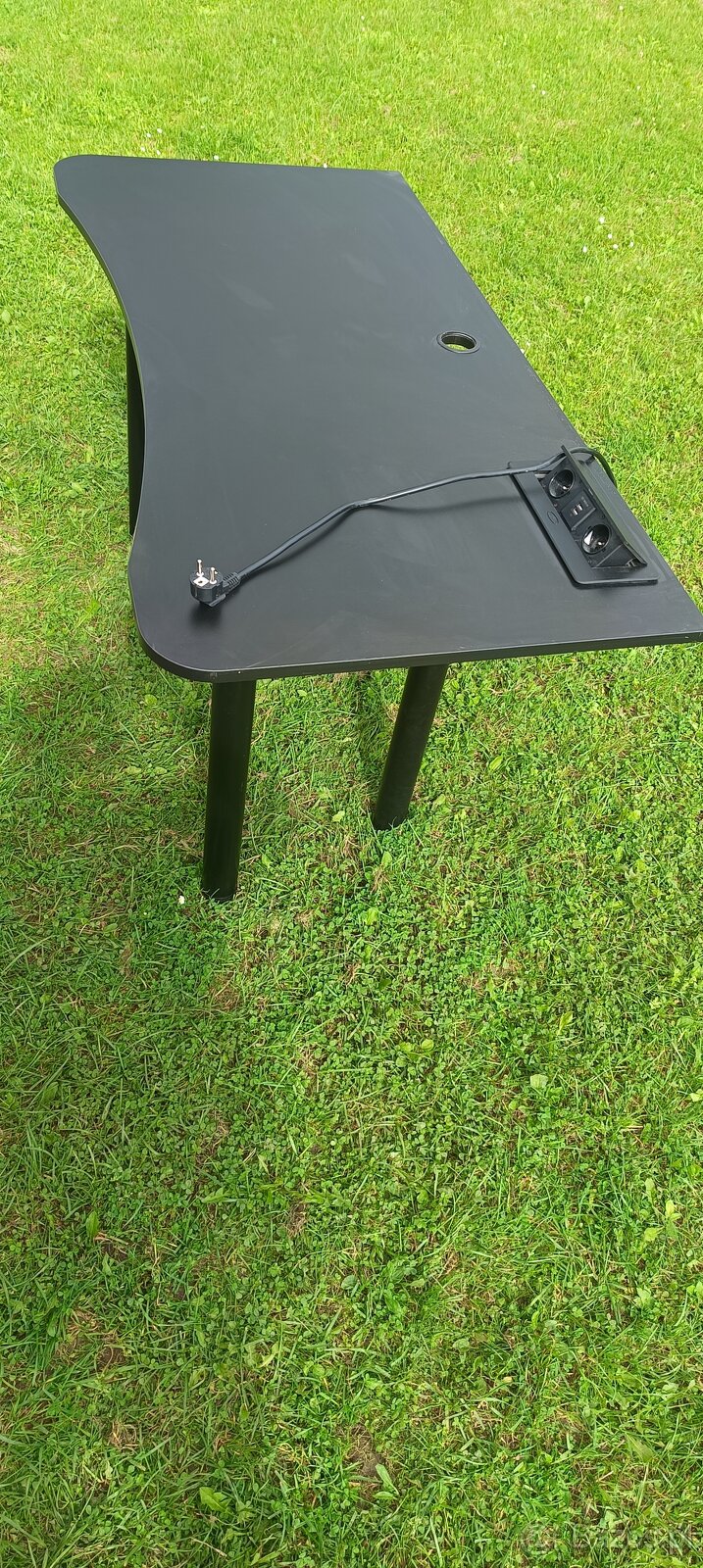 Sprzedam biurko gamingowe - 6