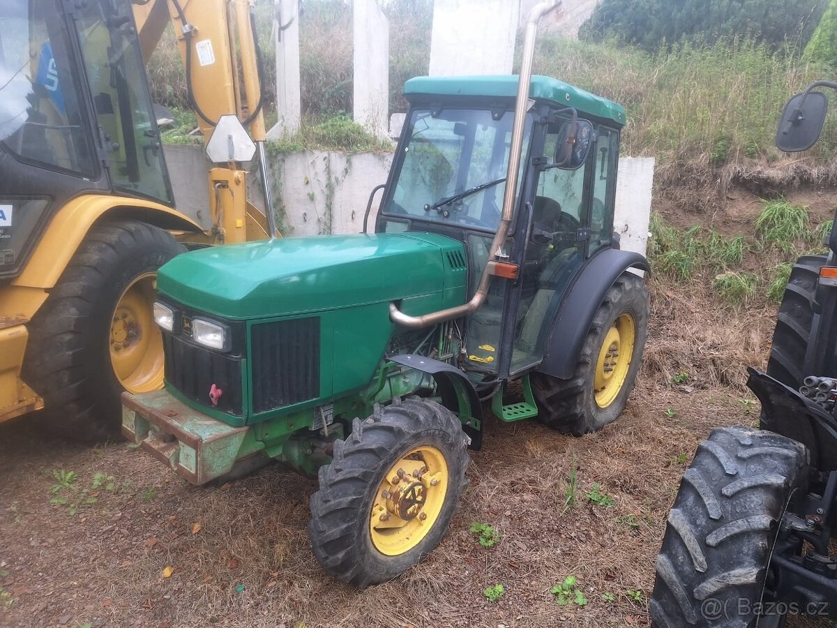 John Deere 5500 - 6